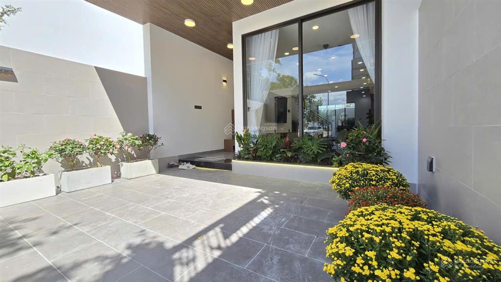 Siêu phẩm nhà đẹp kđt mỹ gia gói 5 lô 20  lk 5.3 đường 94, diện tích 100m2 ngang 5m.