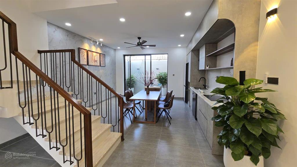 Siêu phẩm nhà đẹp kđt mỹ gia gói 5 lô 20  lk 5.3 đường 94, diện tích 100m2 ngang 5m.