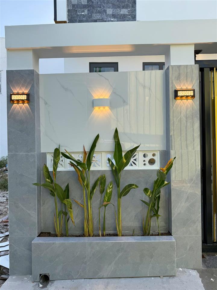 Bán nhà 2 tầng 3pn  2wc, diện tích 60m2, vĩnh trung, nha trang