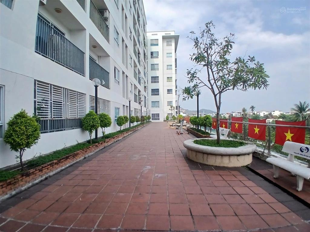 Bán nhanh căn hộ ct1 phước hải  diện tích 72 m², có 2 pn, 1 wc đầy đủ nội thất cơ bản