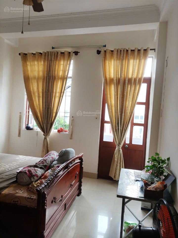 Nhà đẹp  hẻm trần phú ( vĩnh nguyên ) nha trang  cách trần phú 100m