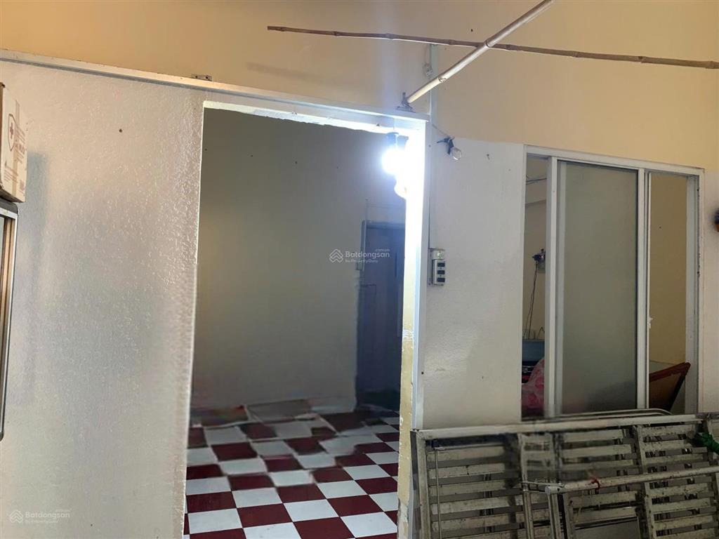 Cho thuê nhà 3 tầng mặt tiền trần văn ơn nha trang (cách biển 100m) giá thuê 22 triệu/tháng