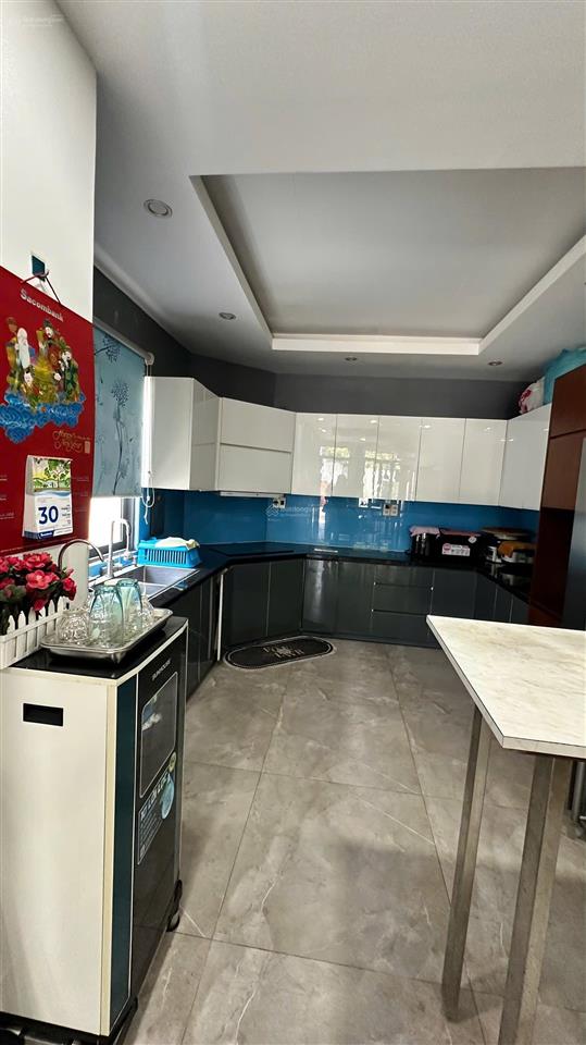 Cho thuê biệt thự khu đô thị phước long, diện tích 160m2