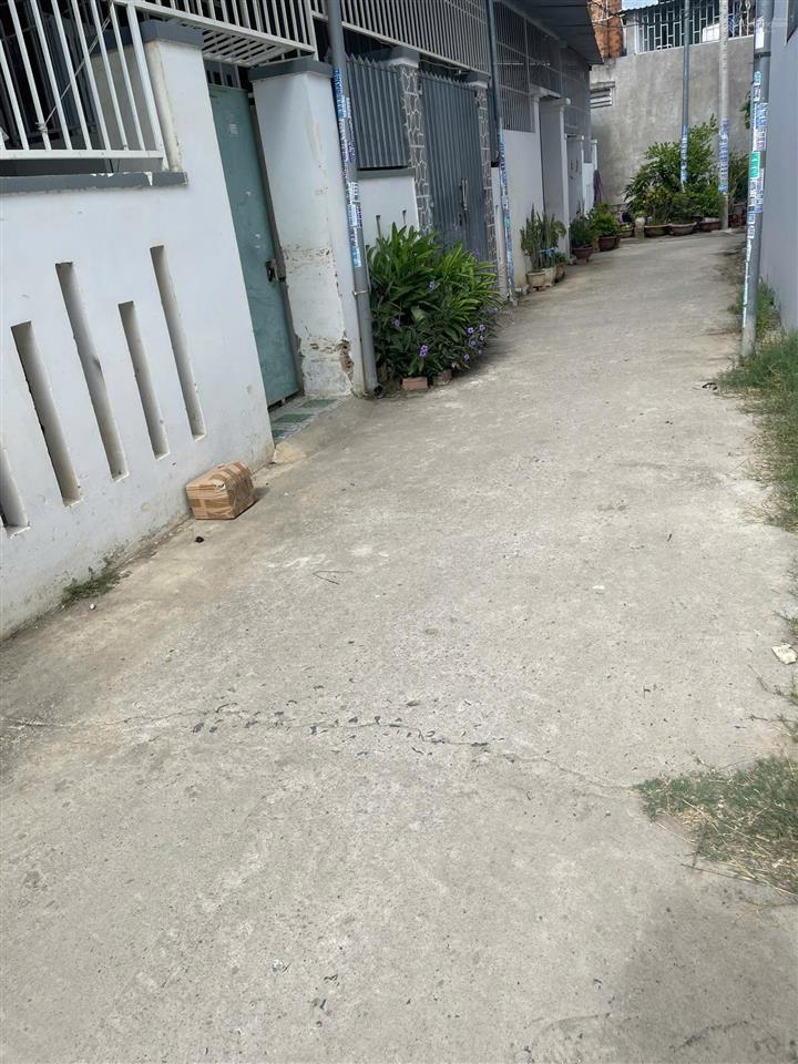 Bán lô đất hẻm miếu bà giá chỉ 1,55 tỷ diện tích 81,2 m² hướng tây bắc