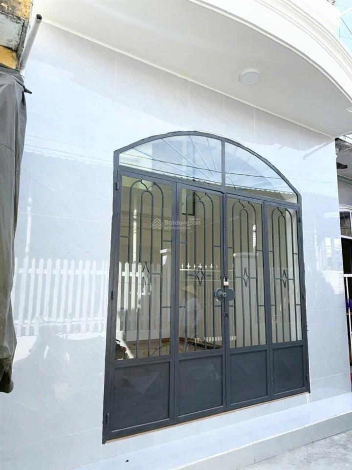 Bán nhà hẻm đường phước long tp nha trang  hạ kịch sàn chỉ 2tỷ050