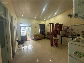 Cho thuê nhà mặt tiền vĩnh ngọc nha trang. diện tích 100m2 ngang 8m