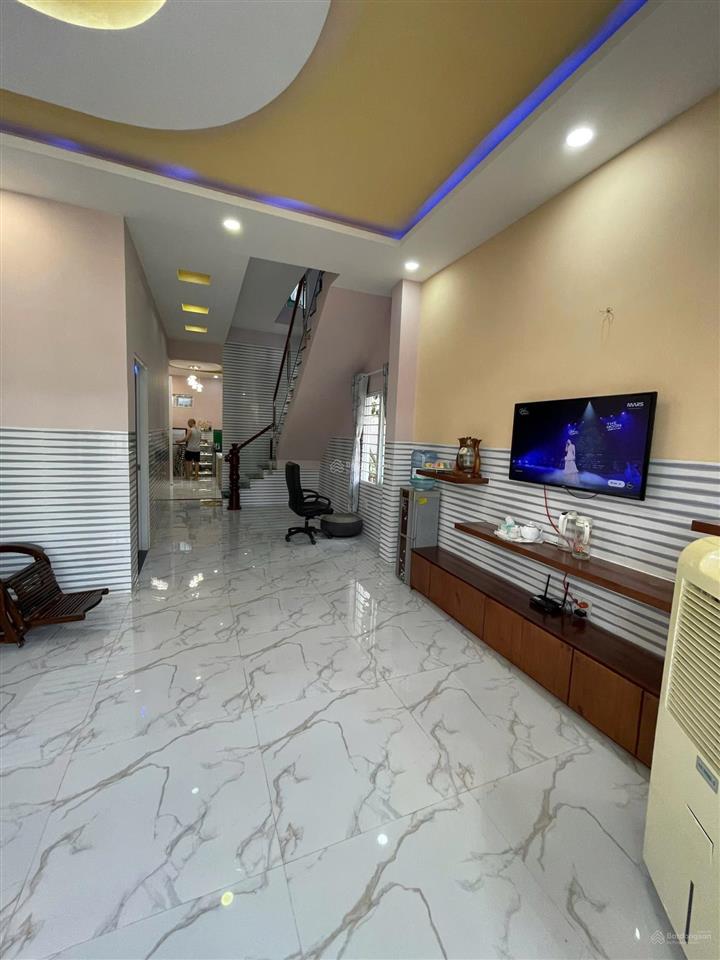 Cho thuê nhà nguyên căn view sông tắc tại thuỷ tú  vĩnh thái  phường nam nha trang diện tích 1
