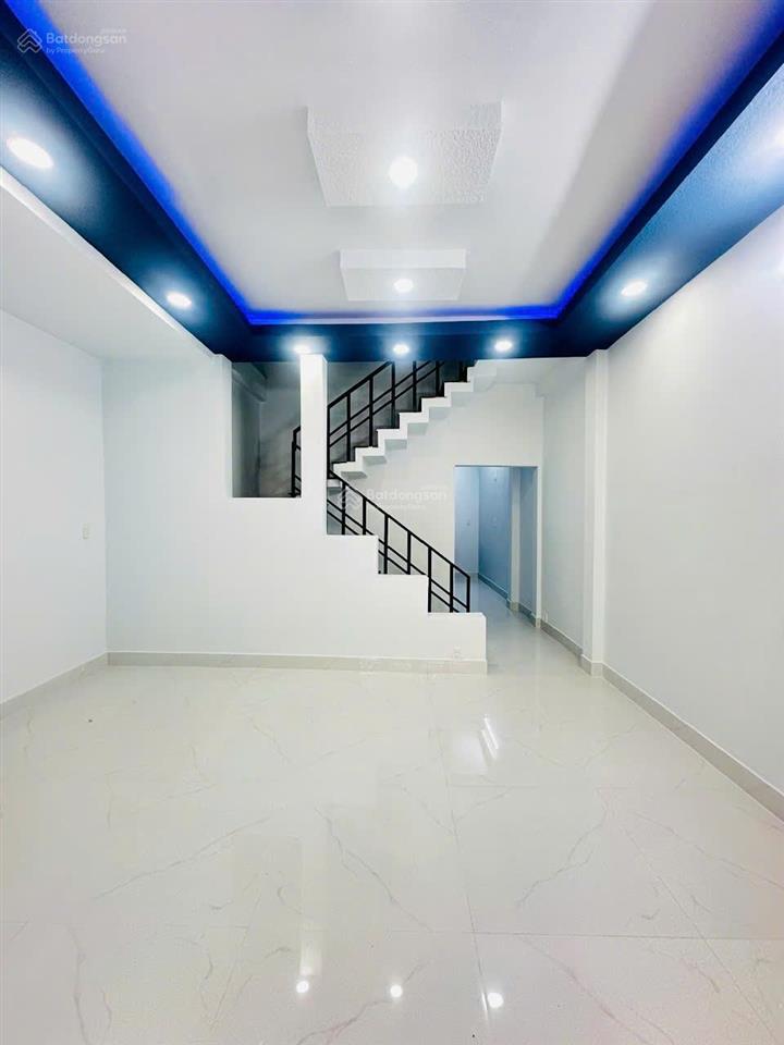 Hạ giá bán nhanh nhà 3 tầng mặt tiền đường lương thế vinh  nam nha trang chỉ 7 tỷ