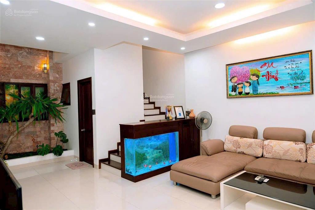 Cho thuê biệt thự tttp nha trang (phước hòa) 5 pn, 3 wc, 1 phòng bbq, full nội thất