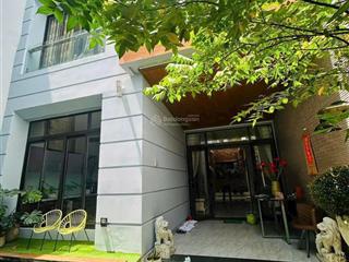 Cho thuê biệt thự tttp nha trang (phước hòa) 5 pn, 3 wc, 1 phòng bbq, full nội thất