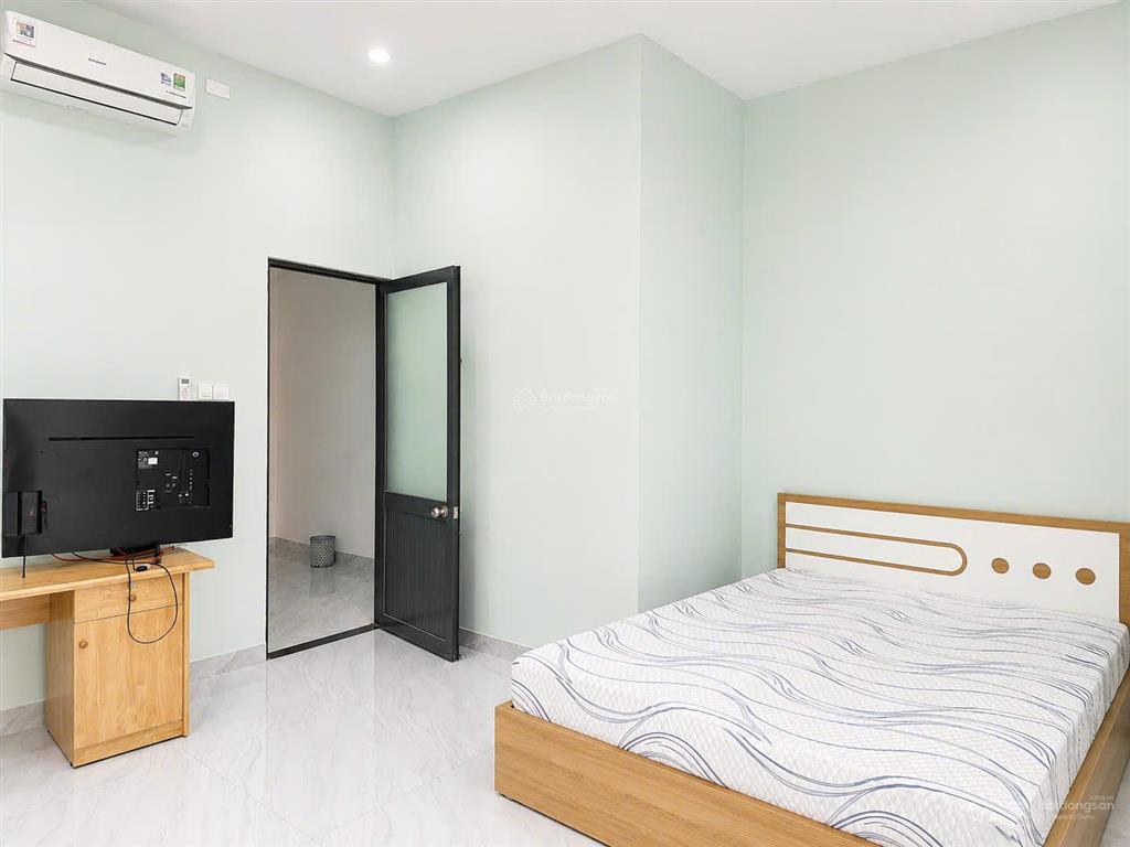 Cho thuê nhà 2 tầng, đường lương định của tp nha trang ngay cầu bà vệ. giá 12 triệu/tháng