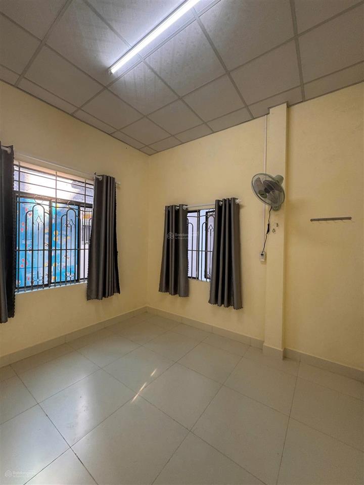 Bán nhà hẻm đường lê văn tám  phước long  tổng dt 104m2