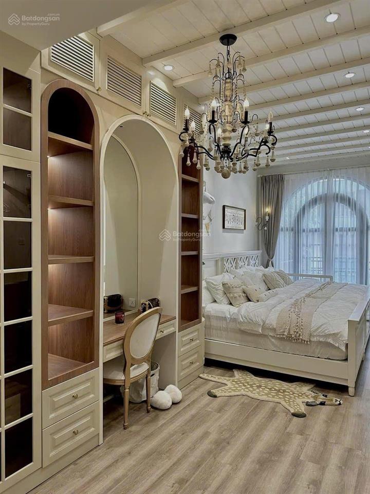 Bán nhà mặt tiền kinh doanh đường nguyễn thiện thuật  khu phố tây tt nha trang  có thang máy 27tỷ
