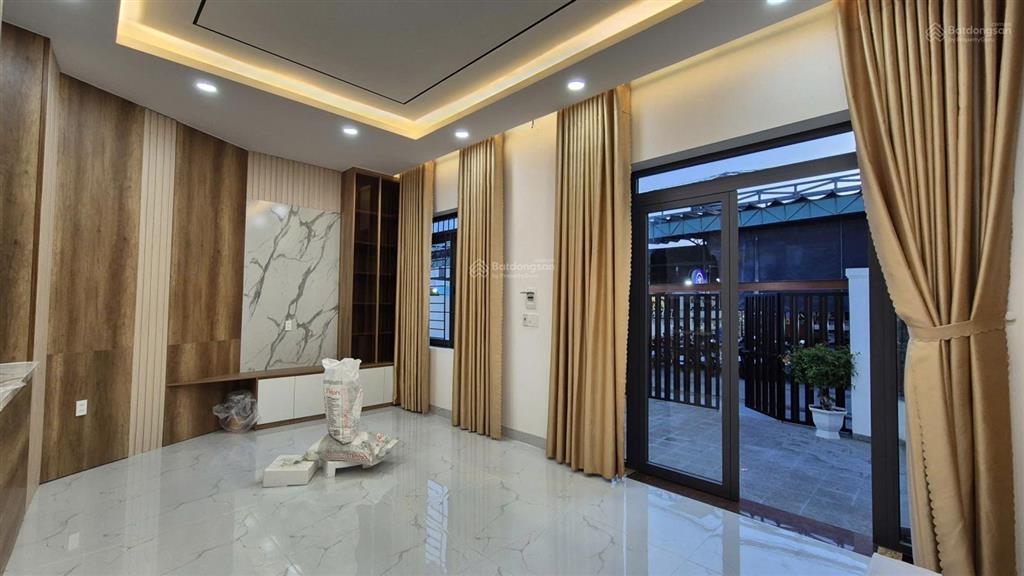 Bán nhà 3 tầng căn góc 2 mặt vĩnh châu  vĩnh hiệp