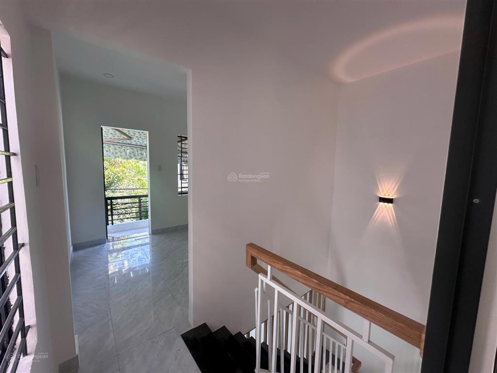 Cho thuê nhà hẻm 2 mặt tiền vạn thạnh  p. nha trang 6,5tr/tháng