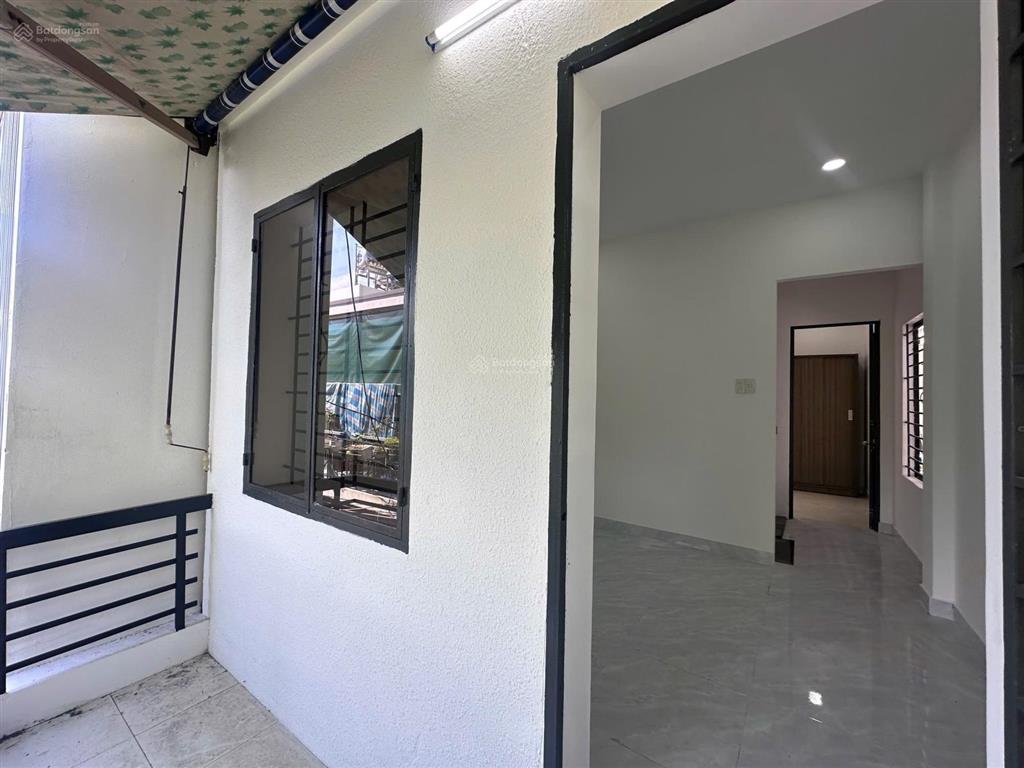 Cho thuê nhà hẻm 2 mặt tiền vạn thạnh  p. nha trang 6,5tr/tháng