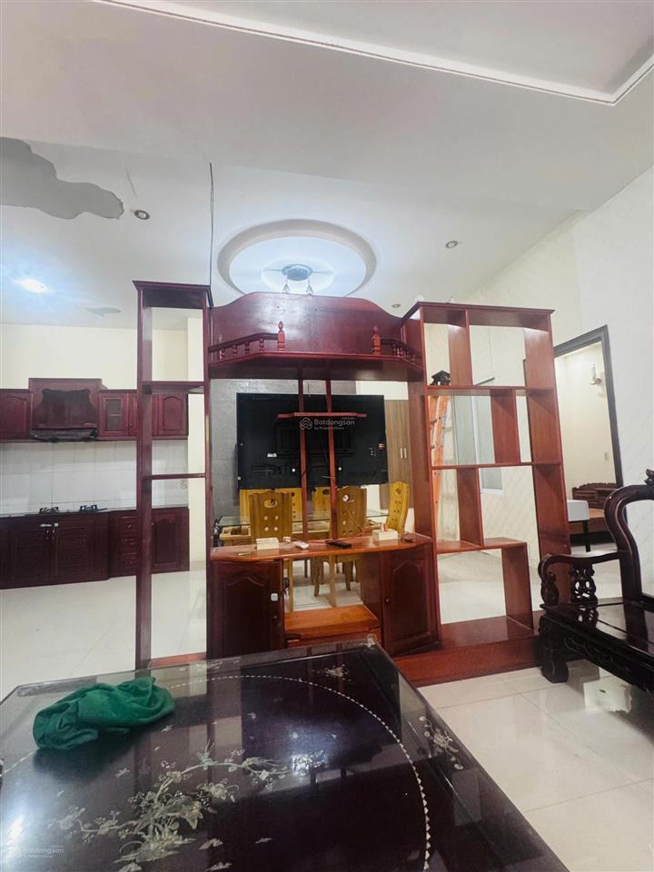 Cho thuê nhà mặt tiền đường phùng hưng 3pn 3wc full nội thất vừa ở vừa kinh doanh