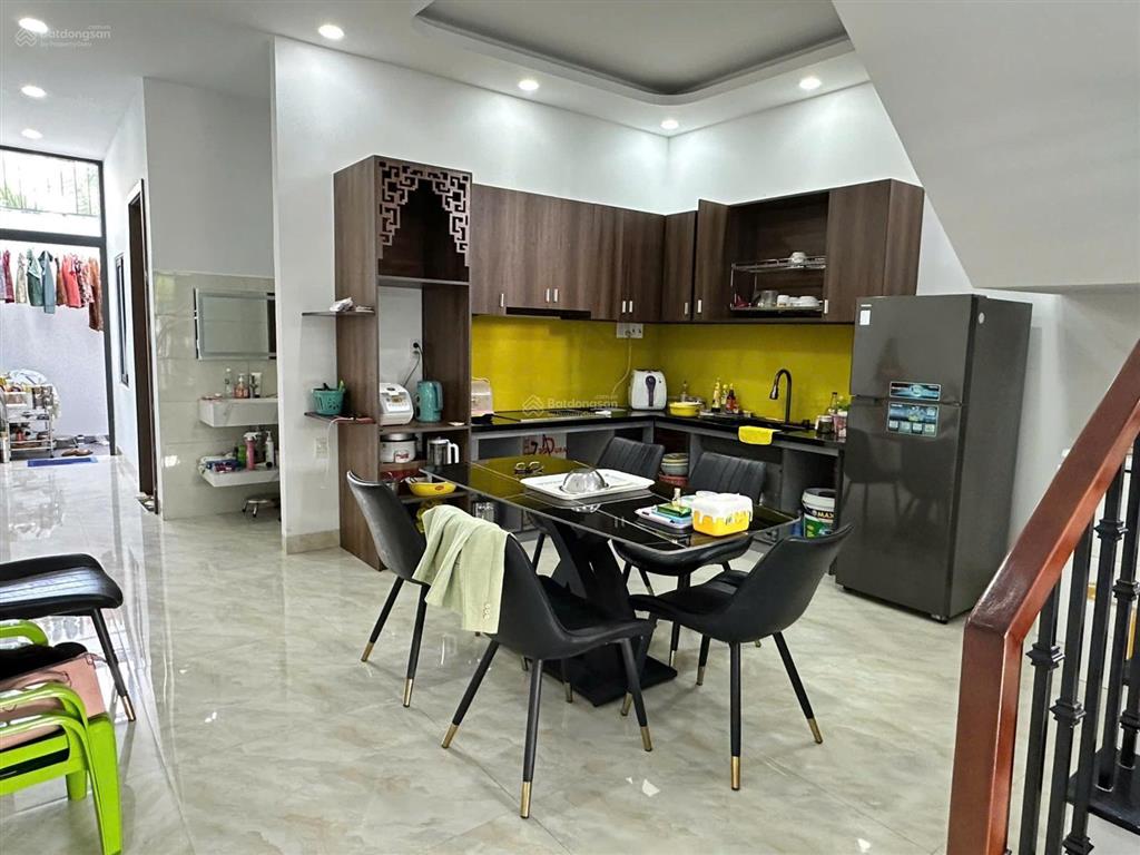 Nhà 2 tầng đẹp kiên cố (đã hoàn công)  hẻm liên hoa, phường tây nha trang