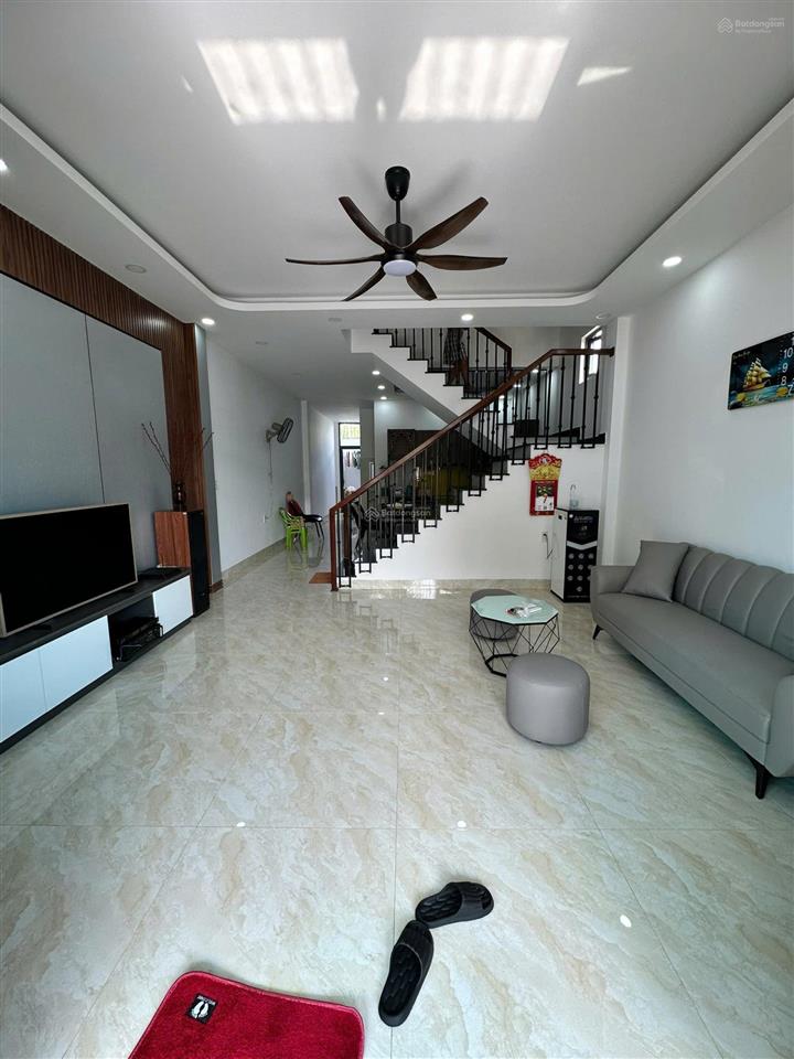Nhà 2 tầng đẹp kiên cố (đã hoàn công)  hẻm liên hoa, phường tây nha trang