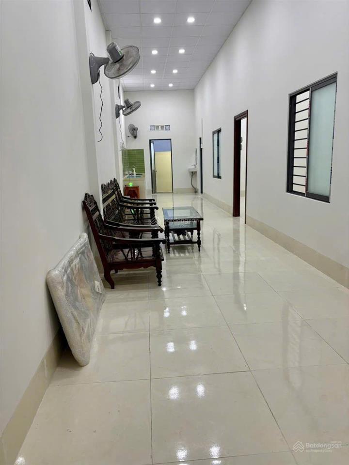 Cho thuê nhà hẻm ô tô thông  gần đường 28, phước long  nam nha trang