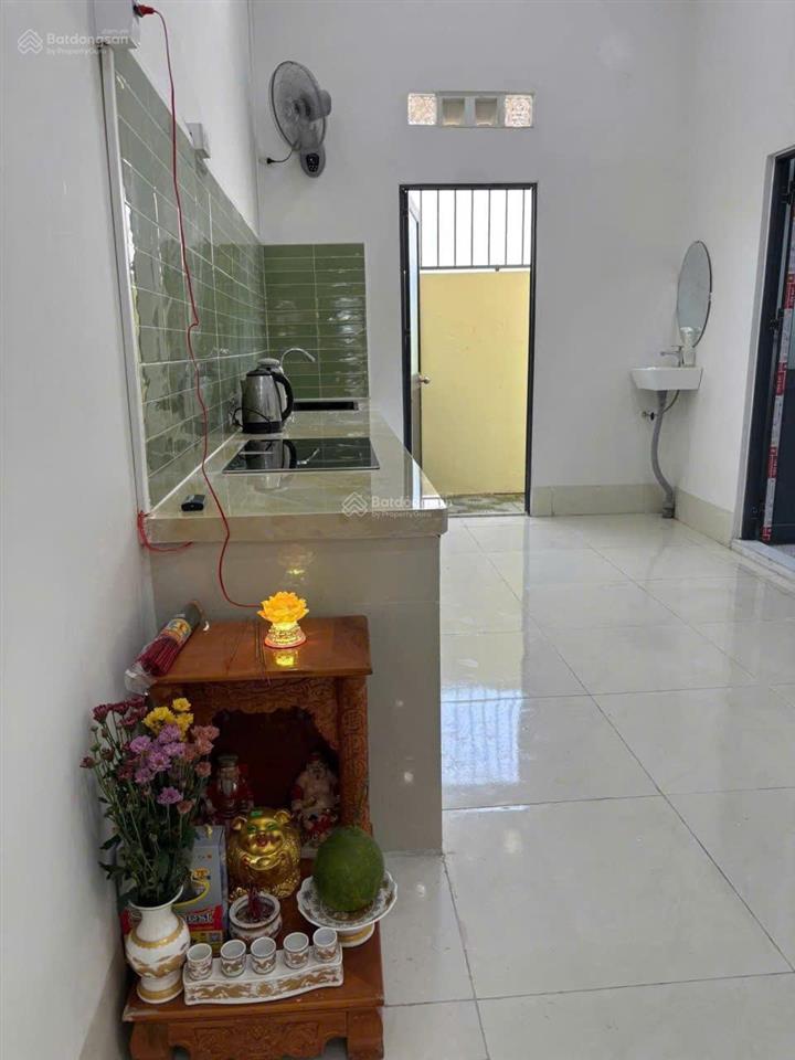 Cho thuê nhà hẻm ô tô thông  gần đường 28, phước long  nam nha trang