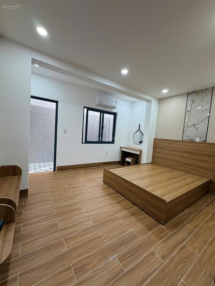 Bán nhà 2 tầng mới đẹp đường ô tô, cách hương lộ ngọc hiệp 100m  3pn 2wc