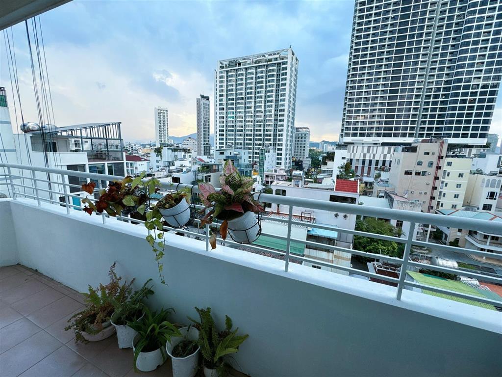 Cho thuê căn hộ nguyễn thiện thuật khu phố tây nha trang căn góc dt 67m² 1pn 1wc ban công vie tp