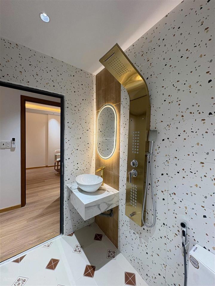 Bán căn hộ đẹp giá 2 tỷ 790 full nội thất  chung cư ct1 hud phước long cách biển chỉ vài bước chân