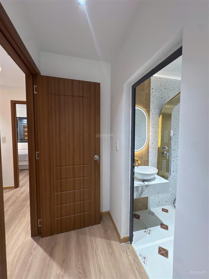 Bán căn hộ đẹp giá 2 tỷ 790 full nội thất  chung cư ct1 hud phước long cách biển chỉ vài bước chân