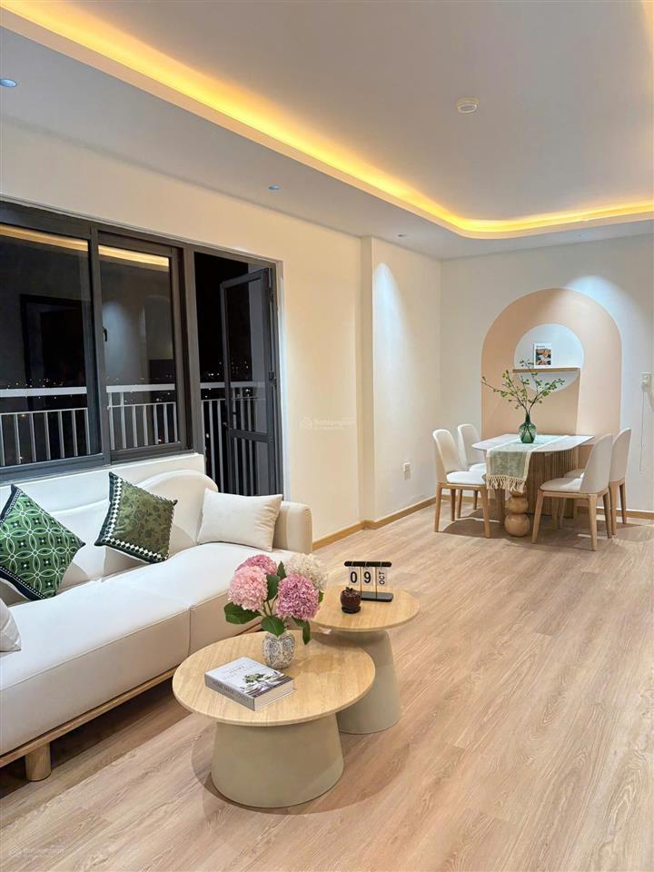 Bán căn hộ đẹp giá 2 tỷ 790 full nội thất  chung cư ct1 hud phước long cách biển chỉ vài bước chân