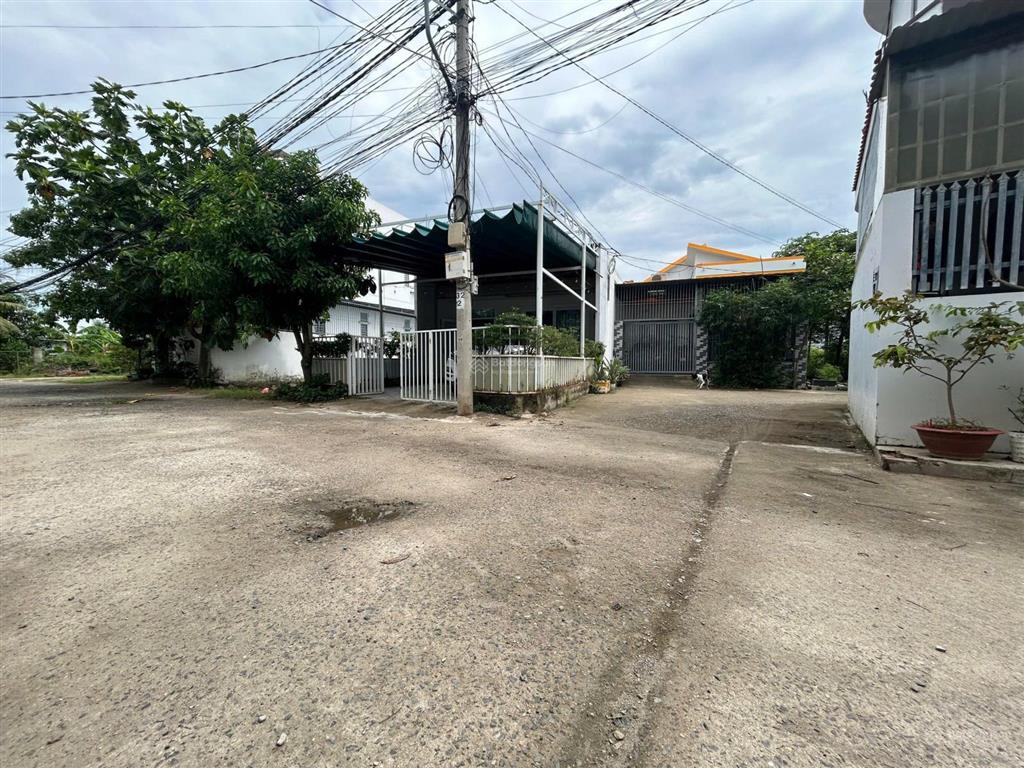 Bán nhà 2 tầng sổ hồng hoàn công  vĩnh châu, tây nha trang