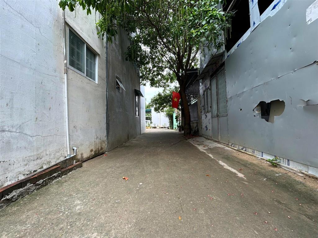 Bán nhà 2 tầng sổ hồng hoàn công  vĩnh châu, tây nha trang