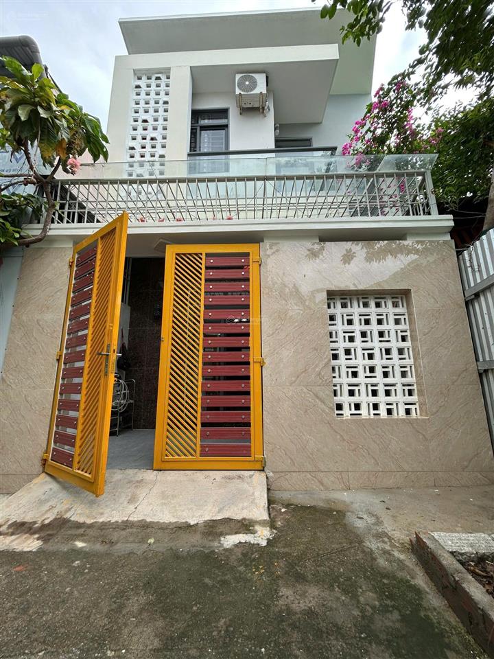 Bán nhà 2 tầng sổ hồng hoàn công  vĩnh châu, tây nha trang