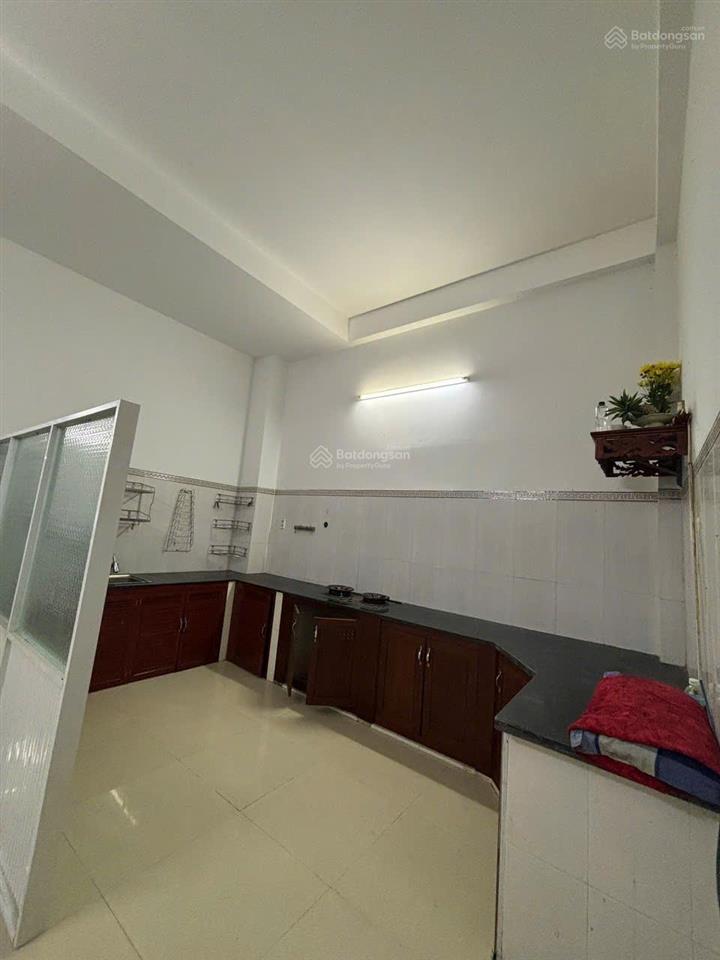 Cho thuê nhà 3 tầng khu tdc phước long, nha trang  giá 11tr/tháng
