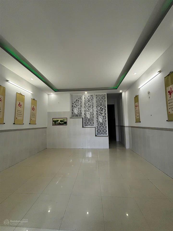 Cho thuê nhà 3 tầng khu tdc phước long, nha trang  giá 11tr/tháng