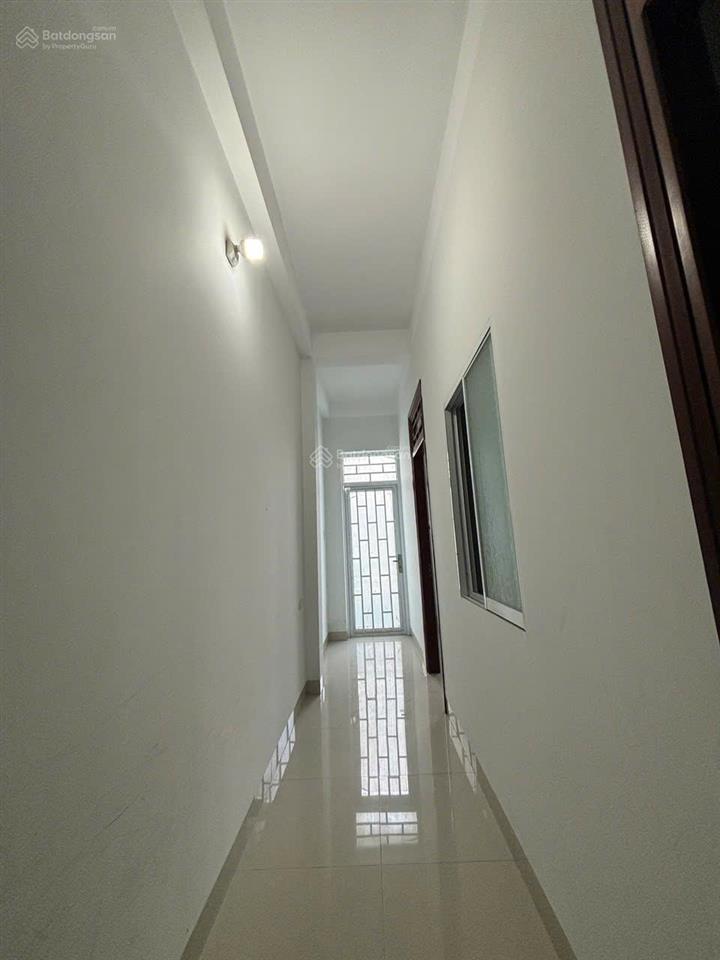 Cho thuê nhà 3 tầng khu tdc phước long, nha trang  giá 11tr/tháng
