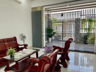 Cho thuê nhà cấp 4  100m² hẻm 404 đống muối