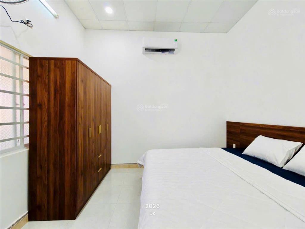 Cho thuê nhà cấp 4  100m² hẻm 404 đống muối