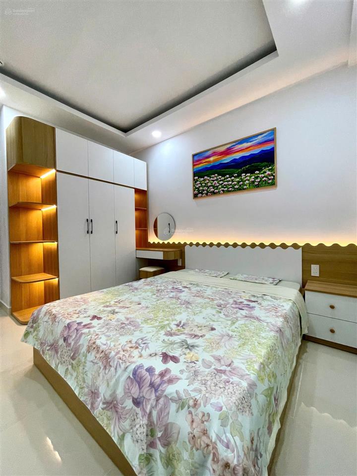 Bán căn hộ ct5  tầng 7 vĩnh điềm trung. view ban công đông nam, cửa chính tây bắc thoáng mát