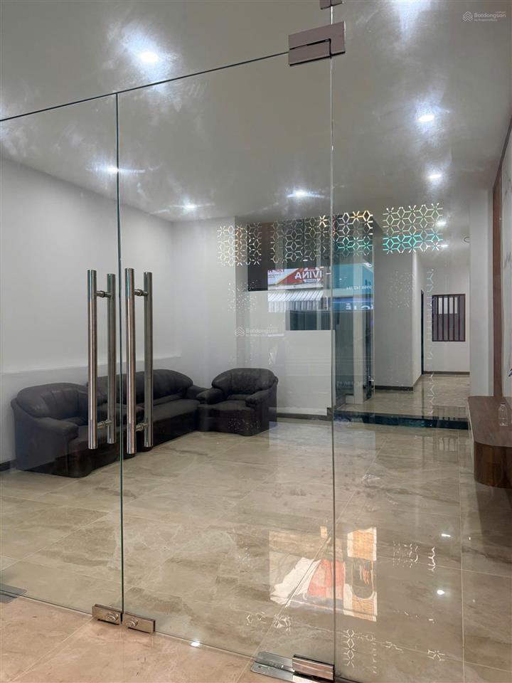 Bán căn nhà đẹp hướng đông nam hiếm khu bàn cờ, nhà mặt tiền đường trần nguyên hãn (có thang máy)