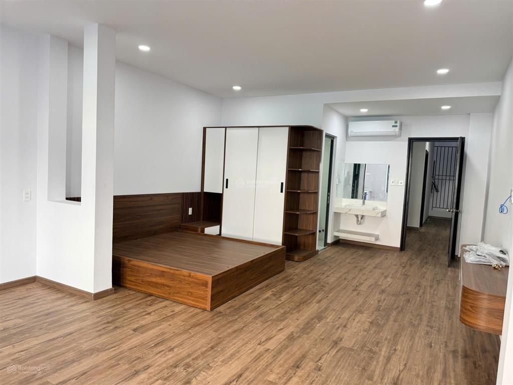 Bán căn nhà đẹp hướng đông nam hiếm khu bàn cờ, nhà mặt tiền đường trần nguyên hãn (có thang máy)