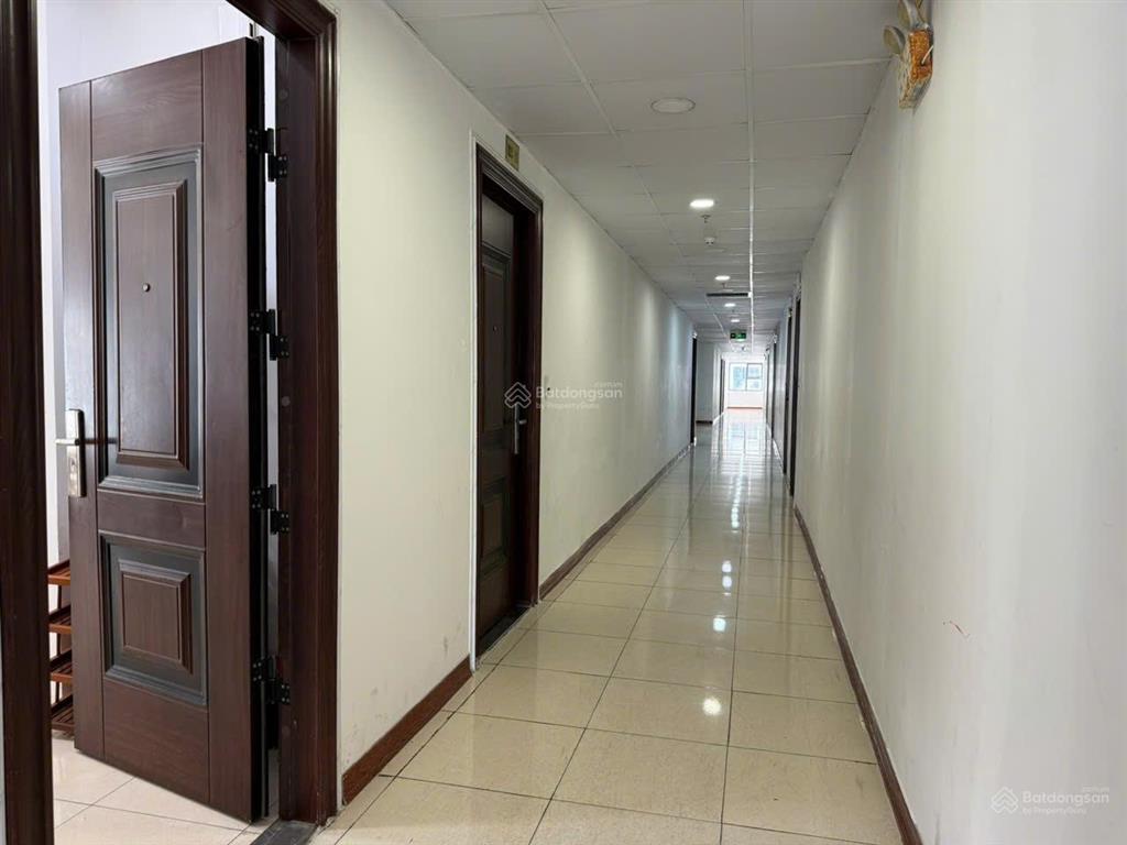 Căn chung cư ph giá tốt đầu tư  tầng 21  sổ đỏ chuyển nhượng sang tên được ngay