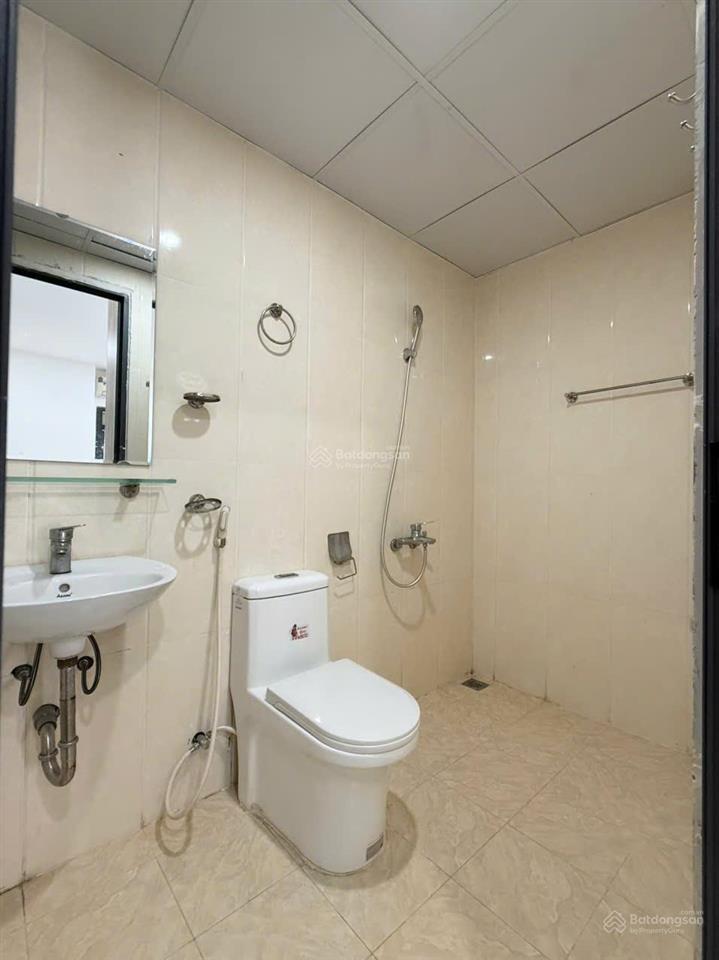 Căn chung cư ph giá tốt đầu tư  tầng 21  sổ đỏ chuyển nhượng sang tên được ngay
