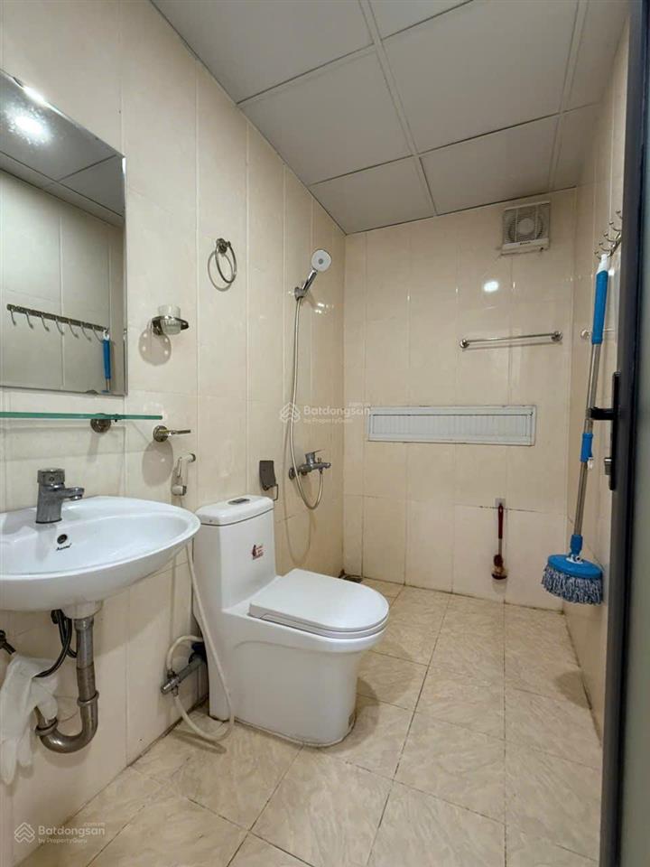 Căn chung cư ph giá tốt đầu tư  tầng 21  sổ đỏ chuyển nhượng sang tên được ngay
