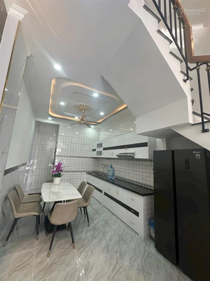 Bán gấp nhà riêng 43m2, 4pn, 5wc tại lê lợi, p1, q.gò vấp, 8,7 tỷ vnd