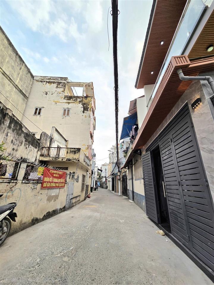 Bán gấp nhà riêng tại đường phan văn trị, q.bình thạnh, 6,95 tỷ, 28m2