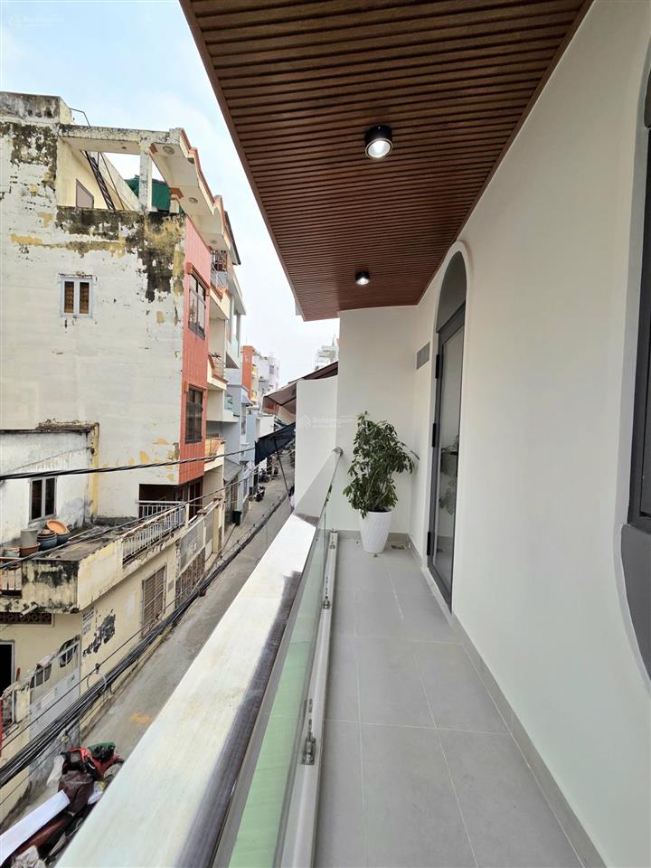 Bán gấp nhà riêng tại đường phan văn trị, q.bình thạnh, 6,95 tỷ, 28m2