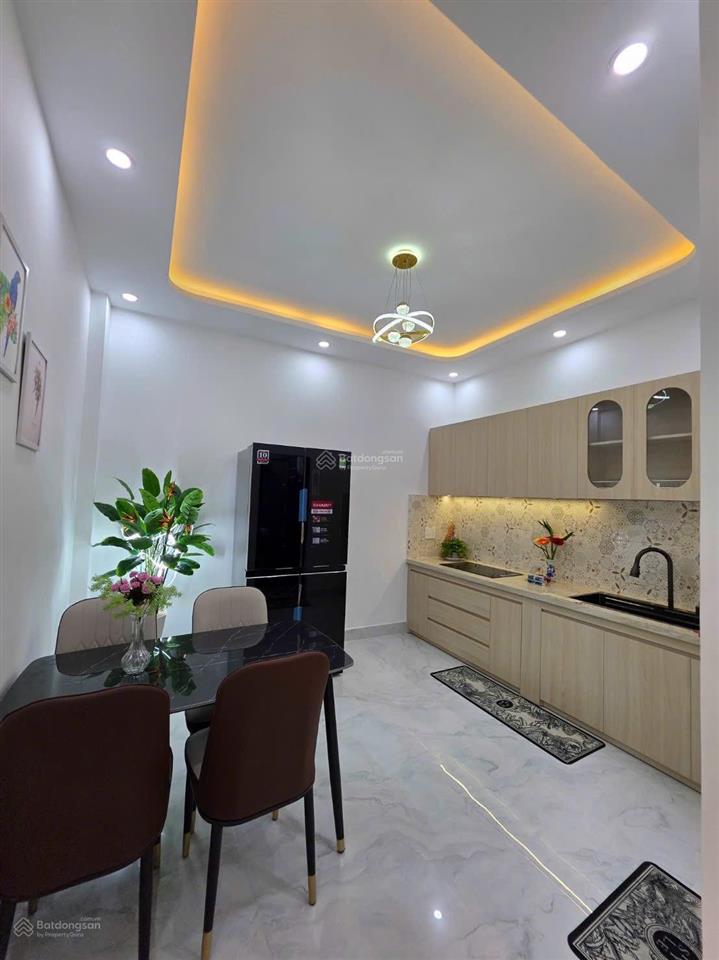 Bán nhà riêng tại tăng bạt hổ, p 11, q.bình thạnh, 5,98 tỷ, 31m2