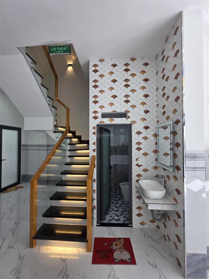 Nhà mới xây hẻm xe hơi sát mặt tiền phan văn trị p.bình thạnh 91m2 12,9 tỷ 8phòng ngủ