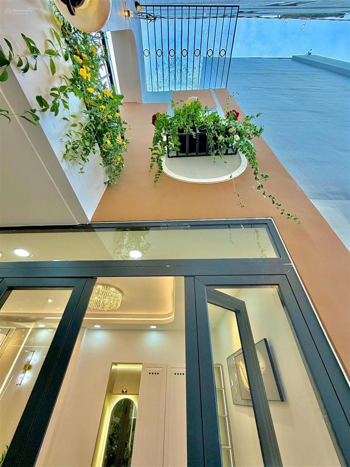 Bán nhà đường nguyễn công hoan( hoa sữa) phú nhuận 7,55 tỷ, 59m2
